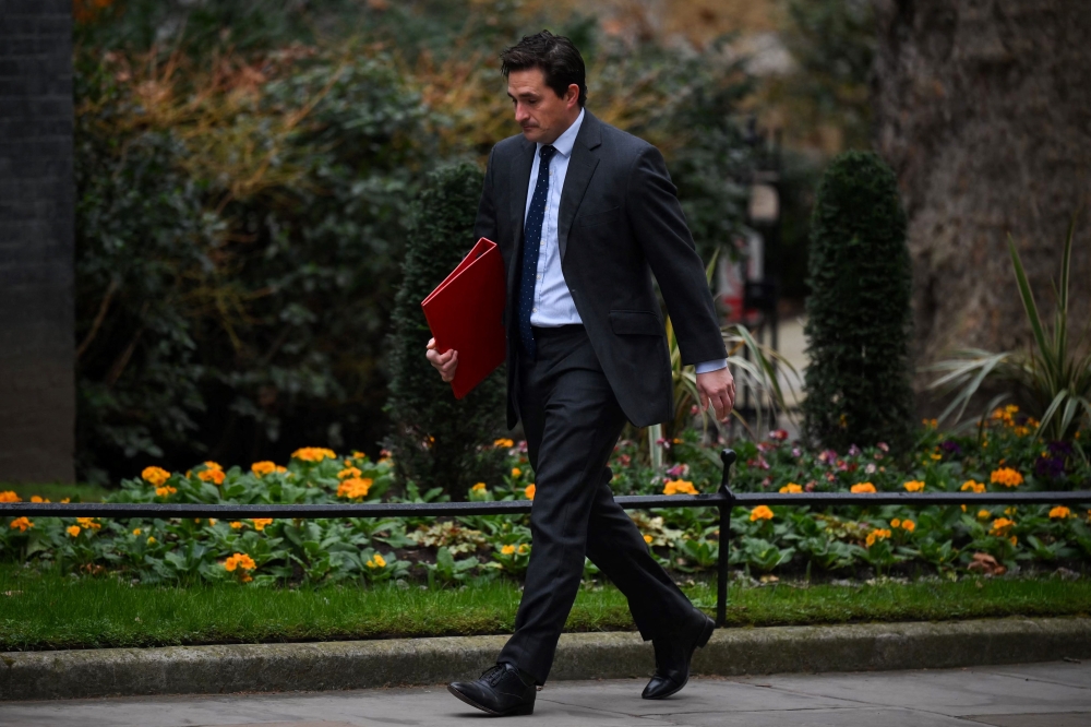 Britain's Minister of State for Veterans’ Affairs Johnny Mercer arrives to attend the weekly Cabinet meeting at 10 Downing Street, in London, on February 21, 2023. Photo by Daniel LEAL / AFP.