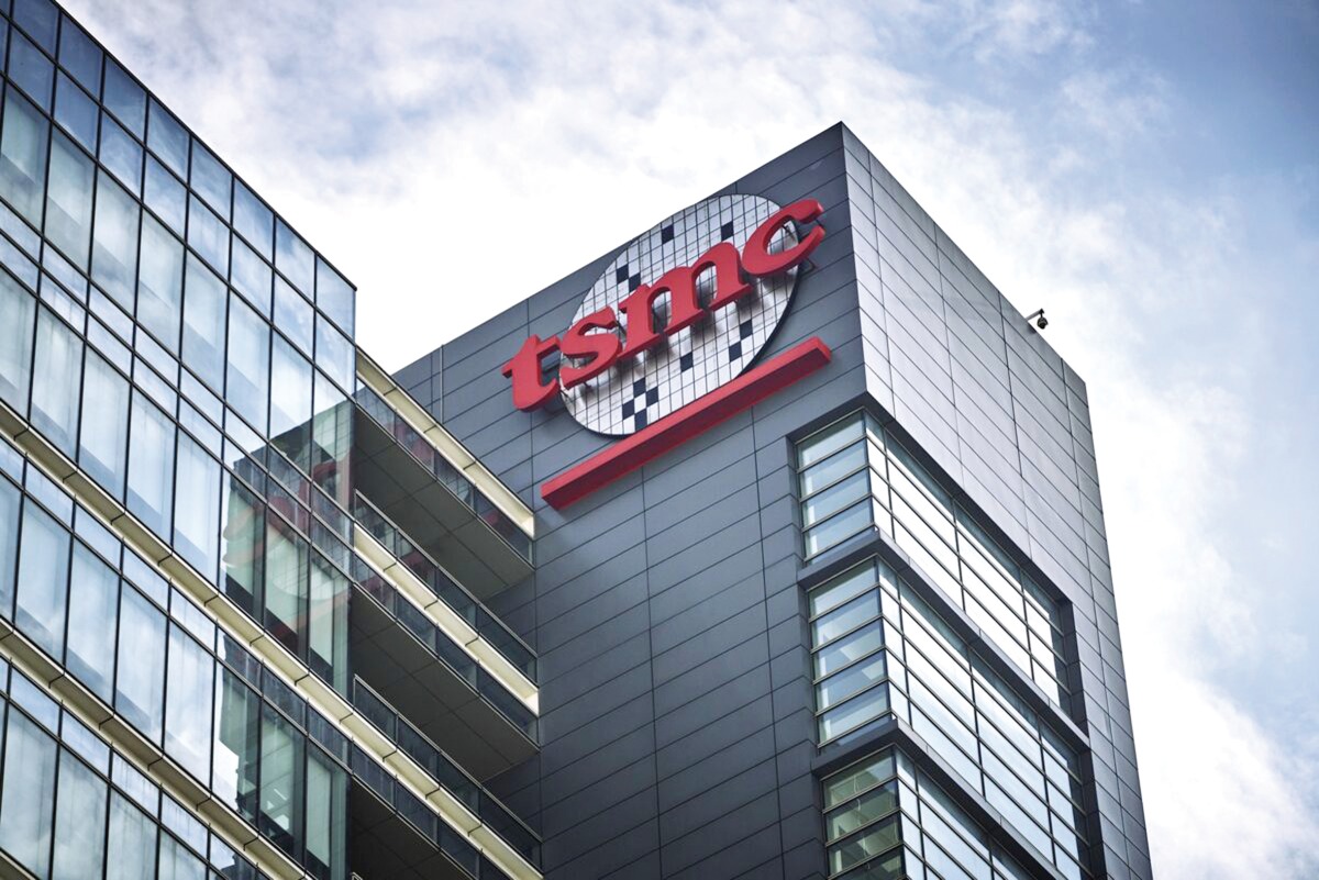 A microchip fabrication plant in Taichung, Taiwan, owned by the world’s most advanced chipmaker, Taiwan Semiconductor Manufacturing Company, or TSMC.