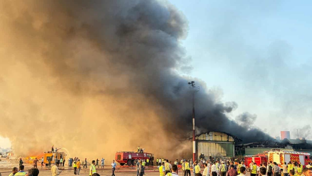 Fire erupts in Dhaka International Airport