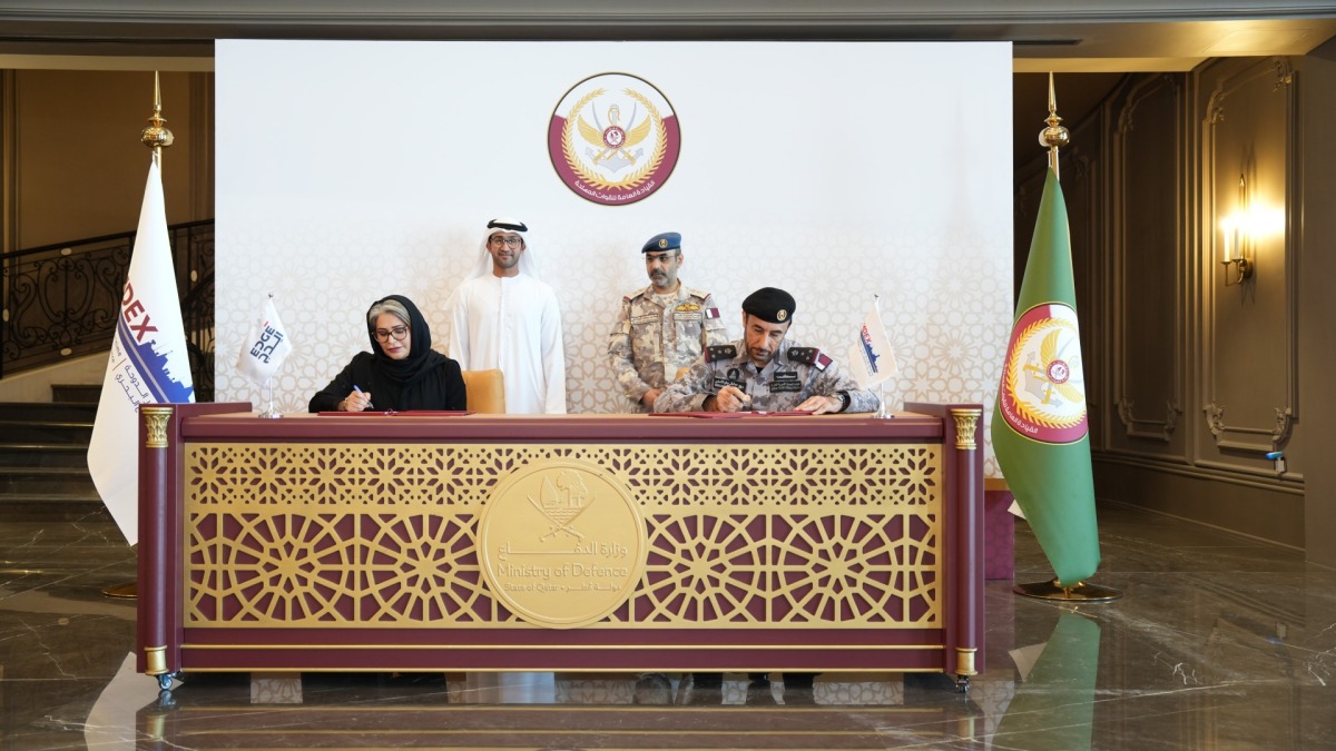 The signing ceremony was held in the presence of H E Lt Gen (Pilot) Jassim bin Mohammed Al Mannai, Chief of Staff of Qatar Armed Forces and Rashed AlHashmi, Sr. Manager, Executive Office and Special Projects at Office of the MD and CEO of EDGE . 