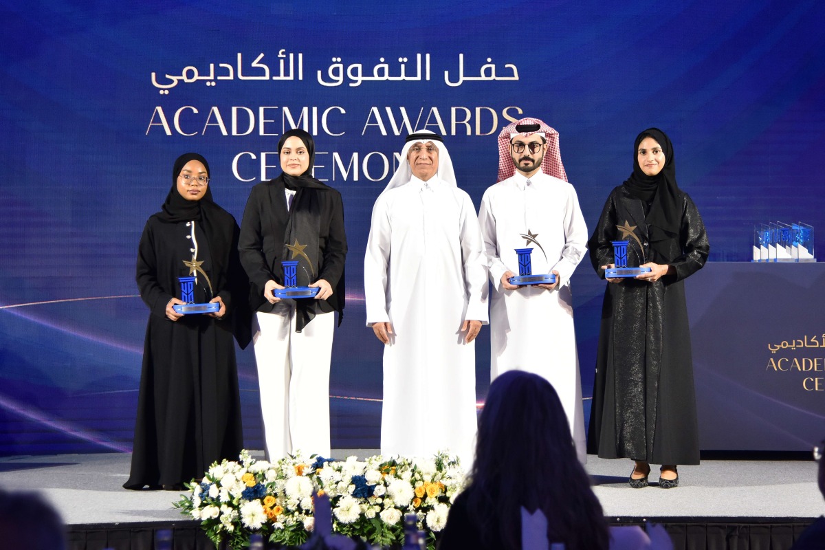 UDST President Dr. Salem Al-Naemi with some of the awardees during the ceremony.