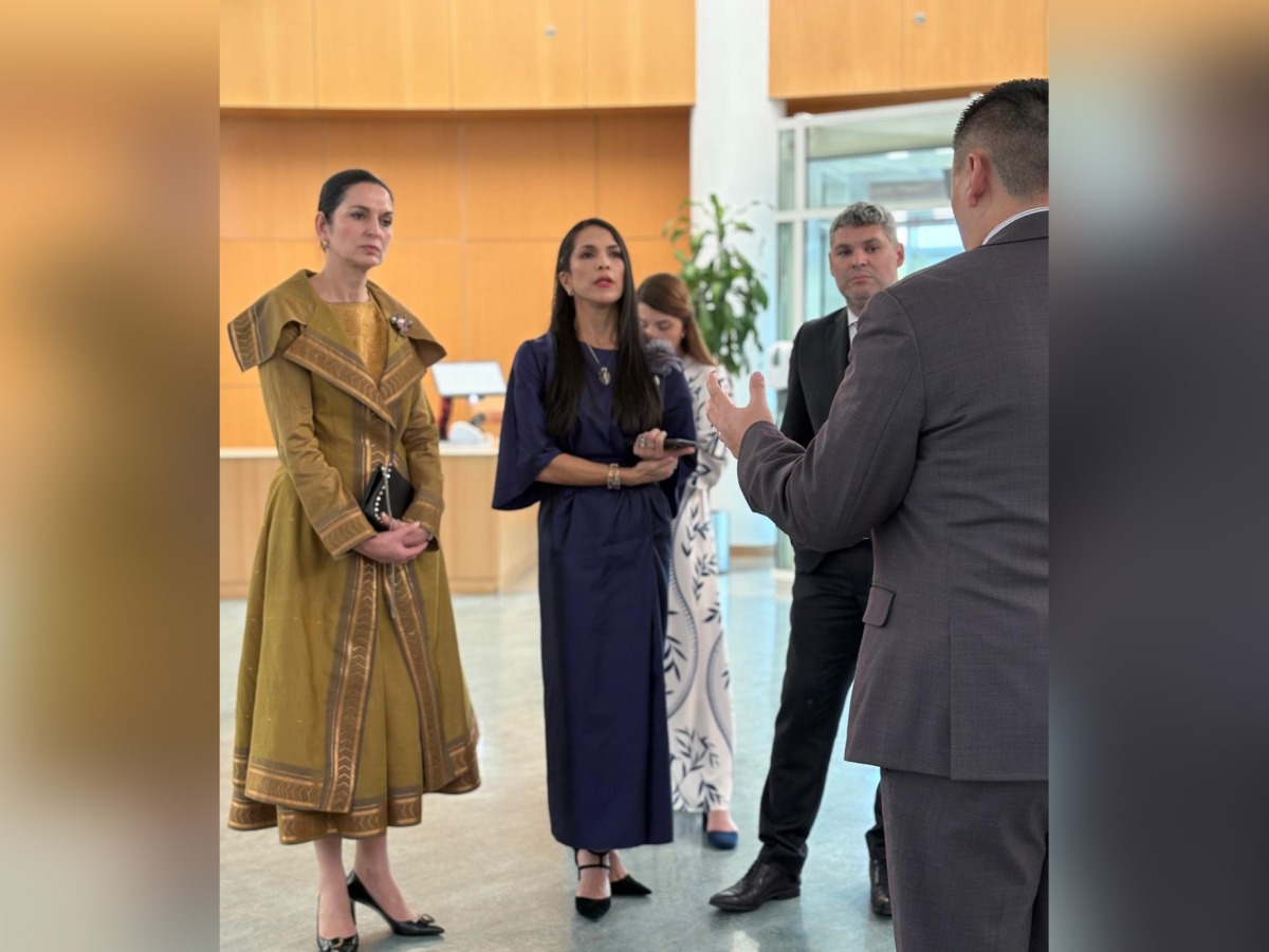Members of a delegation during visit to a QF school. 