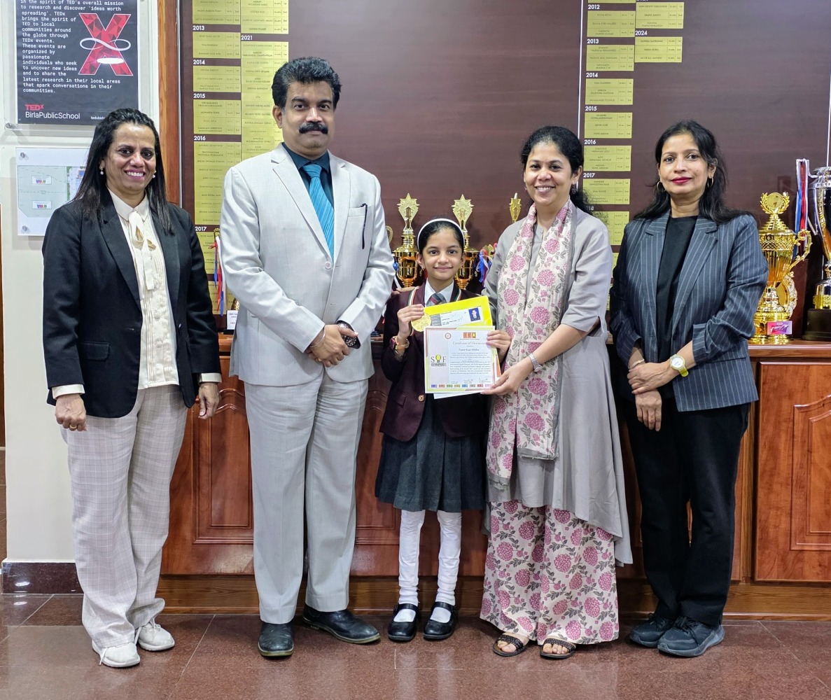 Principal Dr. Anand R Nair and BPS staffs with Tanvir Kaur Dhillon 