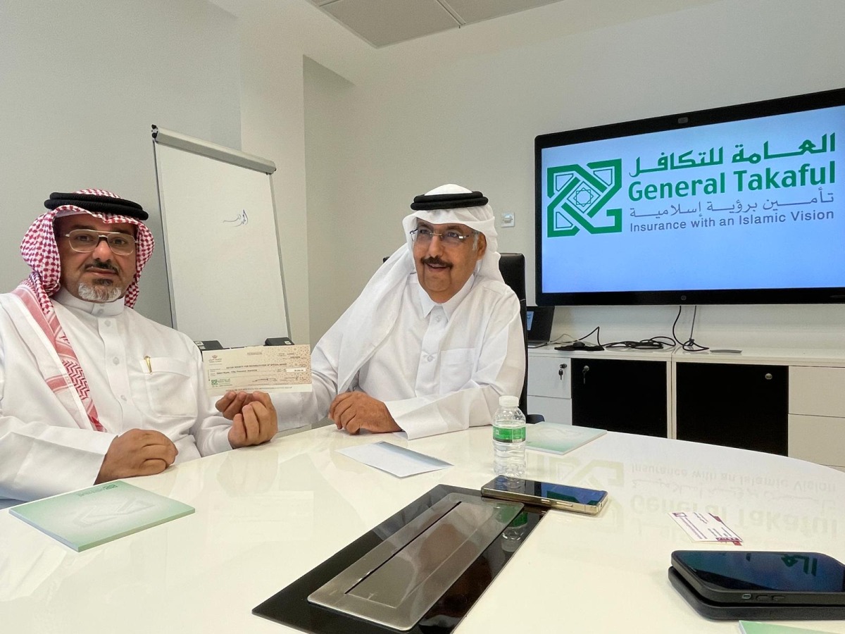 The donation was presented in the presence of Deputy Group CEO Jassim bin Mohammed bin Yousef Al-Kuwari, and Acting General Manager of General Takaful Faraj Mohammed Al-Omari alongside Acting Executive Director of the Qatar Society for Rehabilitation of Special Needs Talib Afifa.