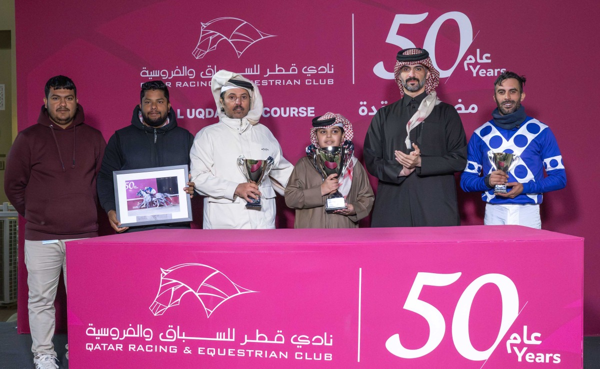 Head of QREC Racing Operations Rashid Saed Adiba presented the Mesaieed Cup to the winners. PIC: JUHAIM/QREC