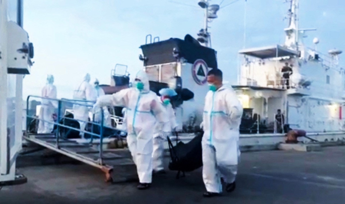 This screen grab from a handout video from the Philippine Coast Guard (PCG) was taken and received on January 29, 2026. (Photo by Handout / Philippine Coast Guard (PCG) / AFP)