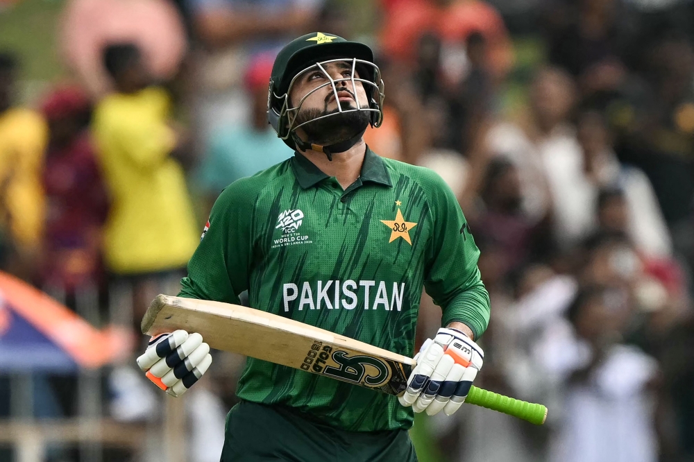Pakistan's Faheem Ashraf celebrates his team's win against Netherlands at the end of their 2026 ICC Men's T20 Cricket World Cup group stage match in the Sinhalese Sports Club (SSC) Ground of Colombo on February 7, 2026. (Photo by Ishara S. Kodikara / AFP)