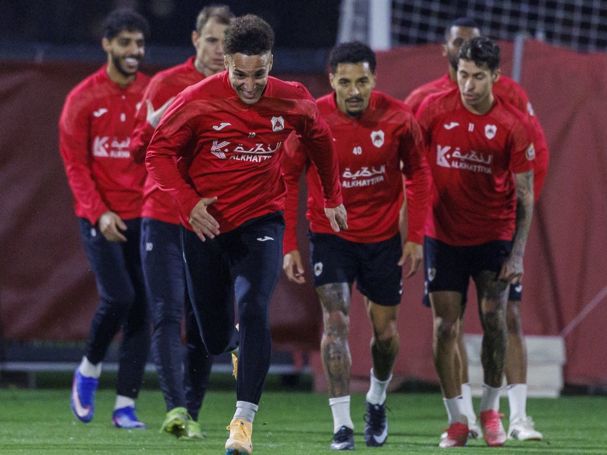 Al Rayyan topped the single-stage league table and will face Al Shahania as favourites.