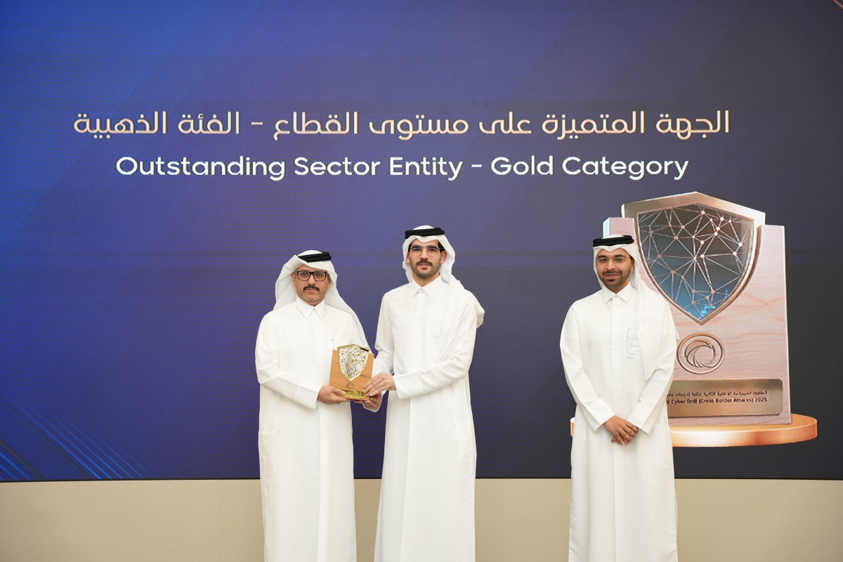 An Aspire Zone representative receiving the award.