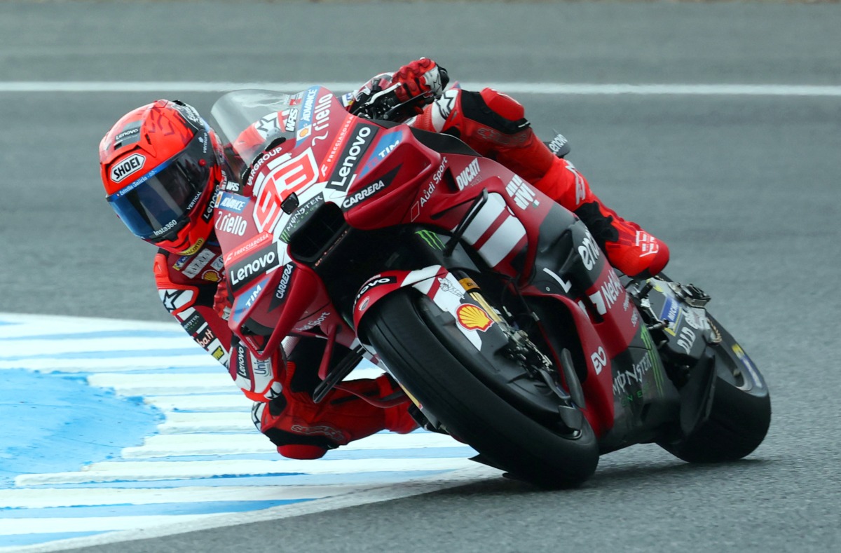 Team Ducati Lenovo Team's Marc Marquez competes in the qualifying session of the MotoGP Spanish Grand Prix at the Jerez racetrack in Jerez de la Frontera, on April 25, 2026. (Photo by Pierre-Philippe MARCOU / AFP)