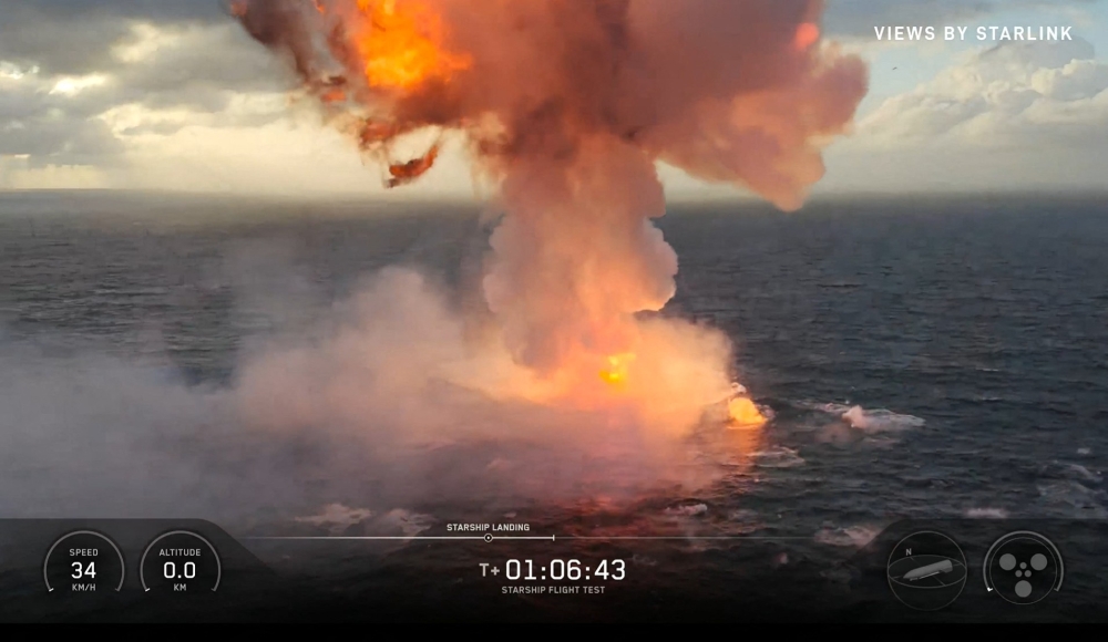 This screengrab made from a SpaceX live feed shows the expected explosion of SpaceX's Starship 39 rocket as it lands in the Indian Ocean after it launched from Starbase during the 12th test flight on May 22, 2026. (Photo by SPACEX / AFP)
