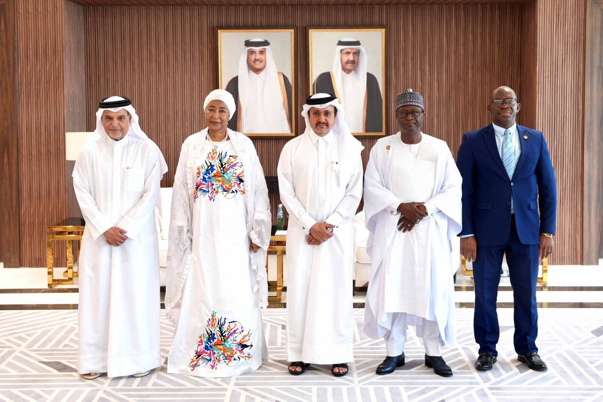 QC chairman Sheikh Khalifa bin Jassim bin Mohammed Al Thani with the Ambassador of Mali to Qatar H E Didio Othman Sidibé; Ambassador of Niger to Qatar; H E Amadou Madoukou; and Chargé d’Affaires a.i. at the Embassy of Burkina Faso, Amidou Coulibaly.
